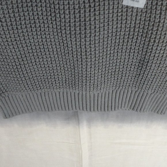 Old Navy Textured Sleeve Crew-Neck Gray Boys NWT - Picture 6 of 11